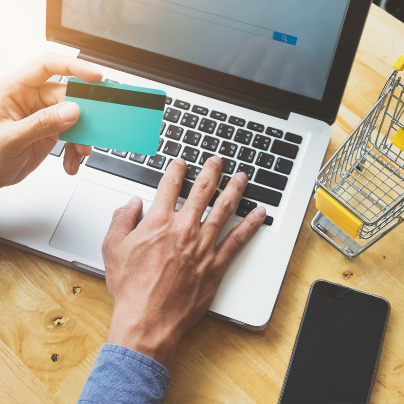 ictom works with E-commerce & Consumer services