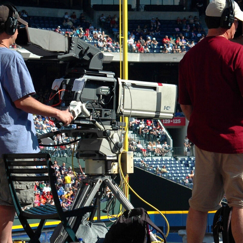 ictom works with Entertainment & Media